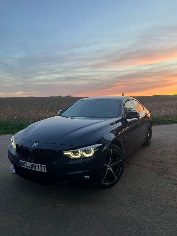 Blau Gebraucht 2018 BMW 430 Gran Coupé Shadowline Coupé | 31.400 € (Etwas zu teuer) - Bild 1/4