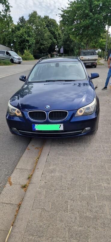 Blau Gebraucht 2009 BMW 520 Kombi | 3.550 € (Superpreis) - Bild 1/4