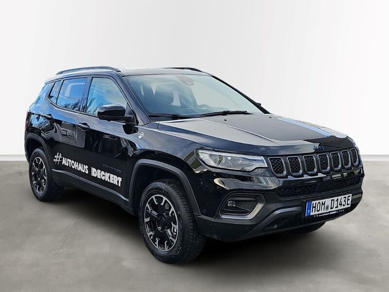 Gebraucht Jeep Compass Trailhawk 241 PS (177 kW) 2024 Schwarz SUV