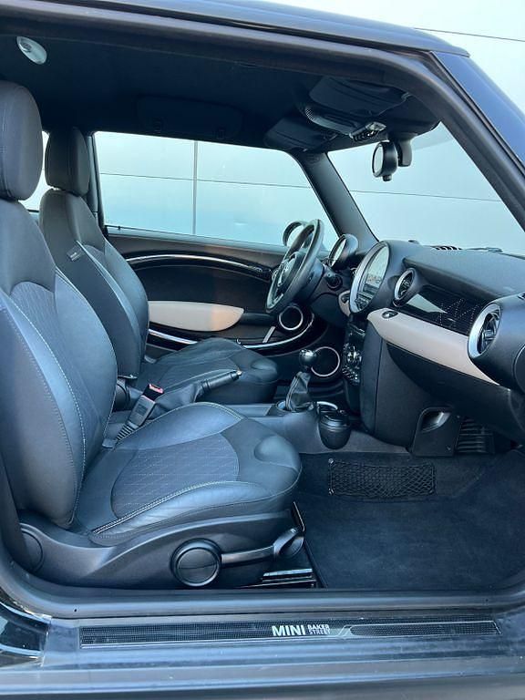 Gebraucht Mini Cooper 122 PS (89 kW) 2012 Schwarz Kleinwagen