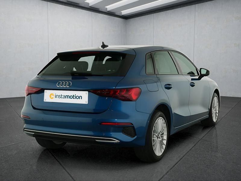 Gebraucht Audi A3 Sportback e-tron 204 PS (150 kW) 2022 Blau Kleinwagen