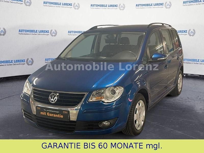 Blau Gebraucht 2009 VW Touran Van / Kleinbus | 6.990 € (Etwas zu teuer) - Bild 1/4