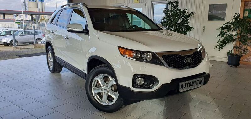 Weiß Gebraucht 2011 Kia Sorento SUV | 14.950 € (Teuer) - Bild 1/4