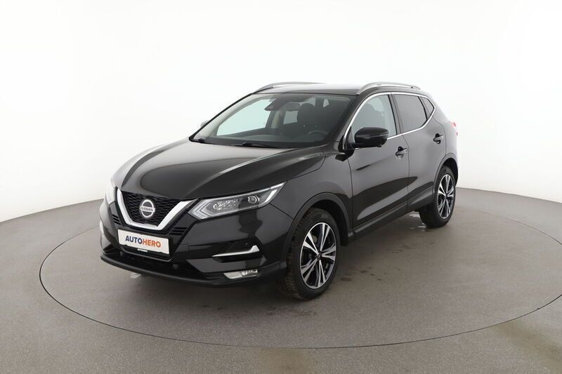 Schwarz Gebraucht 2019 Nissan Qashqai N-Connecta SUV | 16.580 € (Fairer Preis) - Bild 1/4
