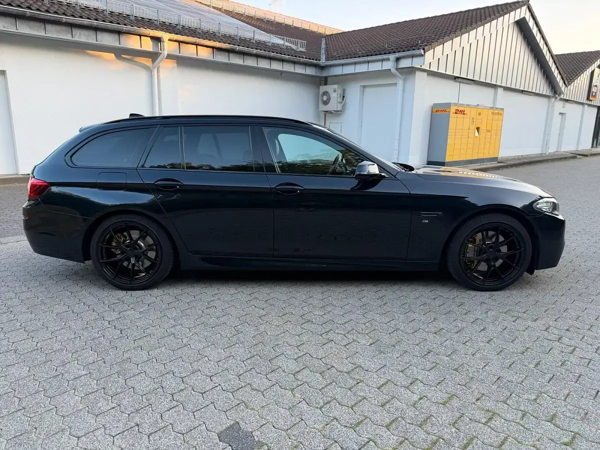 Gebraucht BMW 535 313 PS (230 kW) 2016 Schwarz Kombi