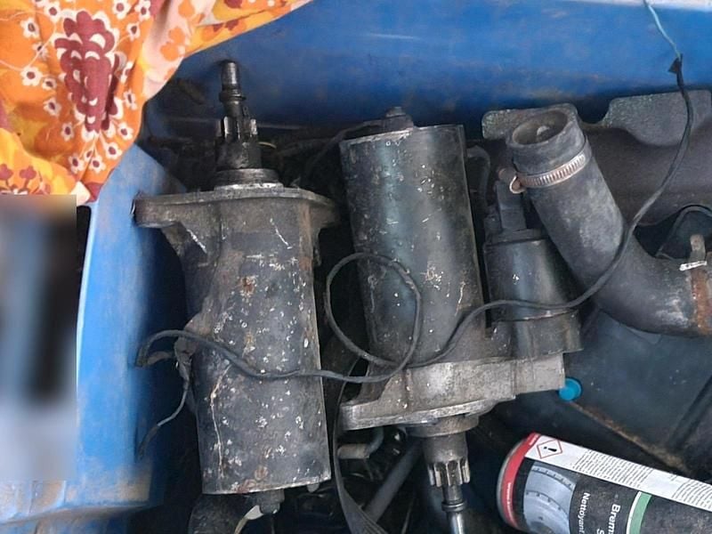 Gebraucht VW Vento 190 PS (139 kW) 1994 Silber Limousine