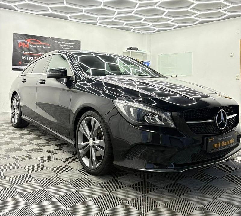 Schwarz Gebraucht 2017 Mercedes CLA200 Business Kombi | 17.300 € (Fairer Preis) - Bild 1/4