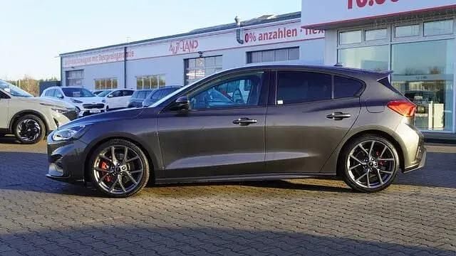Second-hand Ford Focus Performance Edition 280 CP (205 kW) 2020 Gri Berlinǎ