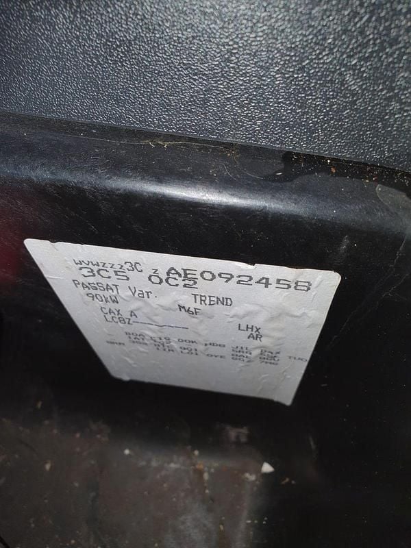 Gebraucht VW Passat Trendline 122 PS (89 kW) 2010 Schwarz Kombi