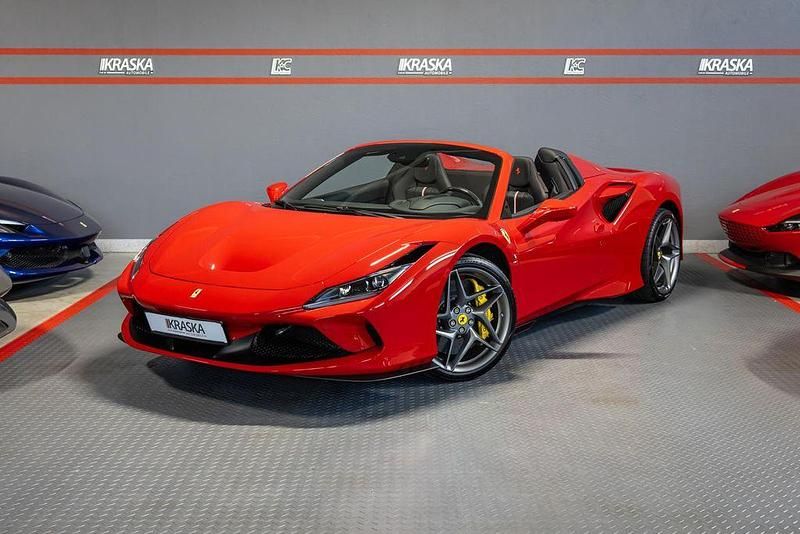 Rot Gebraucht 2021 Ferrari F8 Coupé | 364.900 € - Bild 1/4