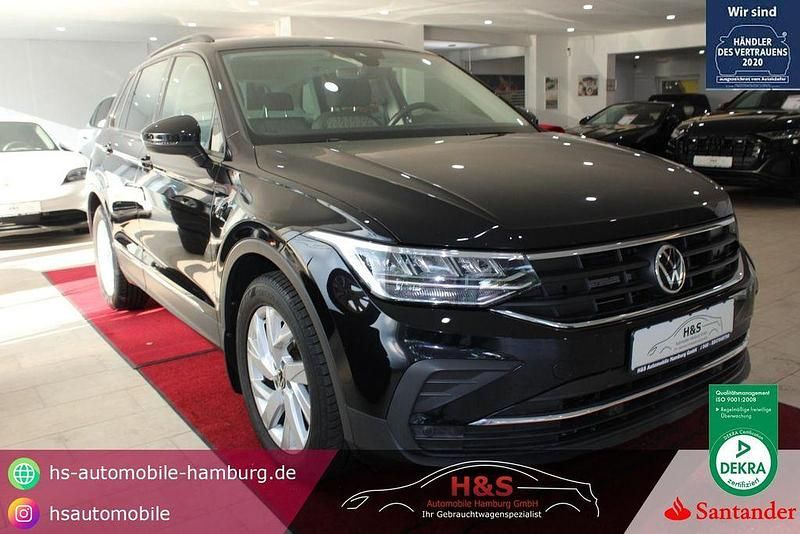 Deep black perleffekt Gebraucht 2021 VW Tiguan Life SUV | 26.900 € (Fairer Preis) - Bild 1/4