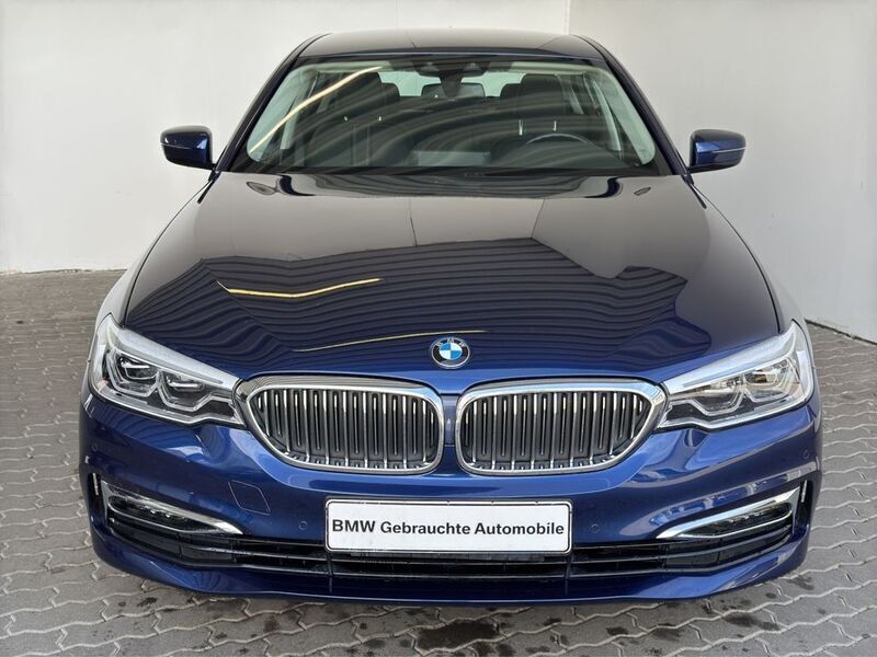 Blau Gebraucht 2020 BMW 520 Luxury Line Limousine | 31.198 € (Guter Preis) - Bild 1/4