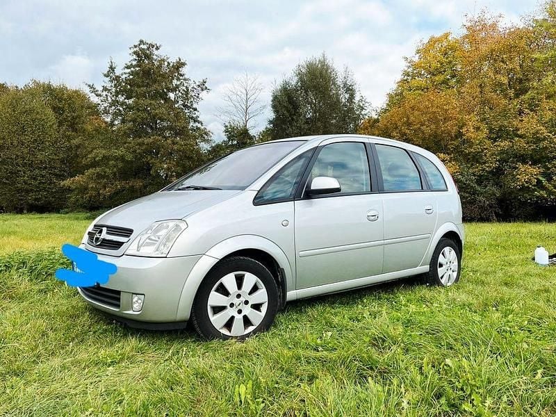 Silber Gebraucht 2004 Opel Meriva Van / Kleinbus | 1.500 € (Guter Preis) - Bild 1/4