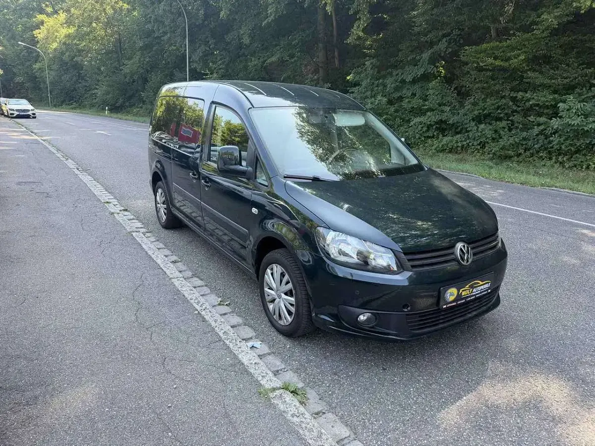 Gebraucht VW Caddy Maxi Trendline 102 PS (75 kW) 2012 Veneziengrün perleffekt Van / Kleinbus
