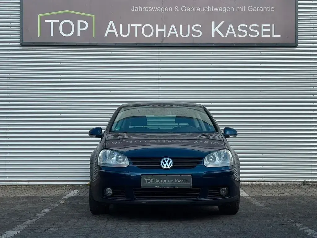 Gebraucht VW Golf V Comfortline 116 PS (85 kW) 2005 Blau Kleinwagen