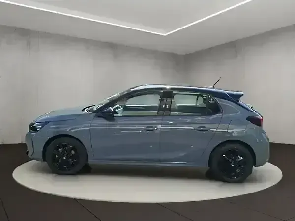 Usata Opel Corsa 101 CV (74 kW) 2025 Grigio Utilitaria