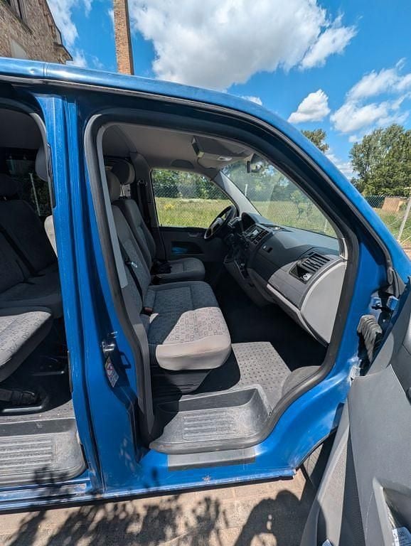 Gebraucht VW Transporter 131 PS (96 kW) 2006 Blau Van