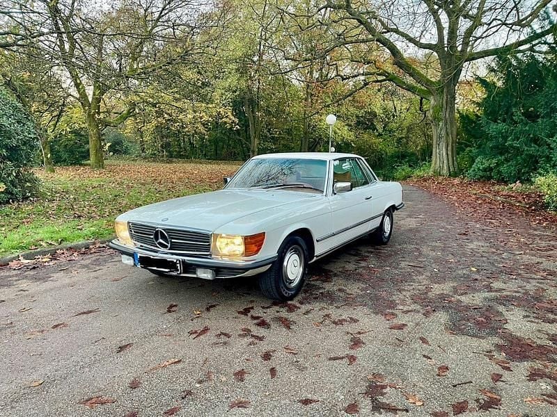 Gebraucht Mercedes 350 194 PS (142 kW) 1976 Weiß Coupé