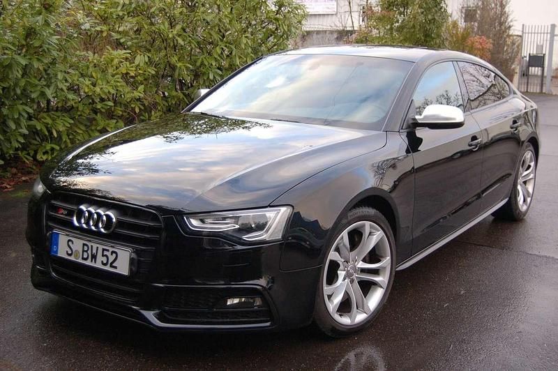 Second-hand Audi S5 333 CP (244 kW) 2012 Negru Coupe
