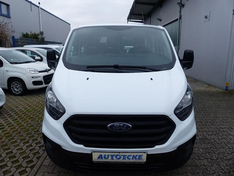 Gebraucht Ford Transit Custom 105 PS (77 kW) 2019 Weiß Van / Kleinbus