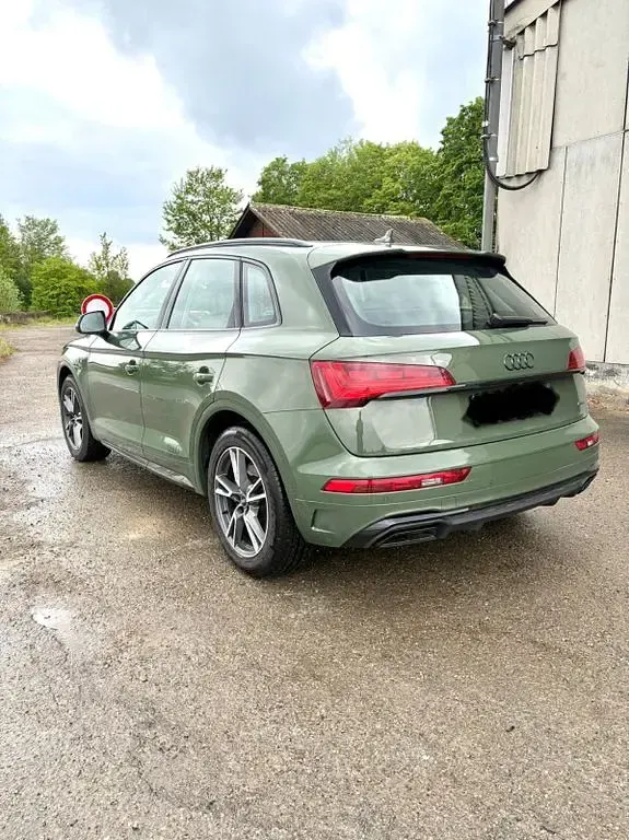 Używany Audi Q5 Edition .1 286 KM (210 kW) 2022 Zielony SUV