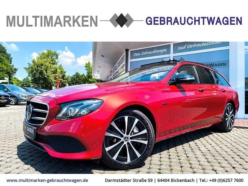 Rot Gebraucht 2019 Mercedes E300 Avantgarde Limousine | 24.490 € (Etwas zu teuer) - Bild 1/4