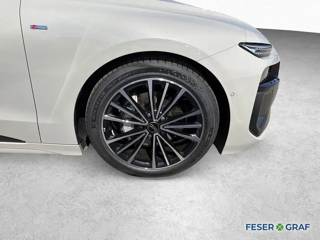 Gebraucht Audi A6 e-tron Performance 269 kW (367 PS) 2026 Beige Limousine
