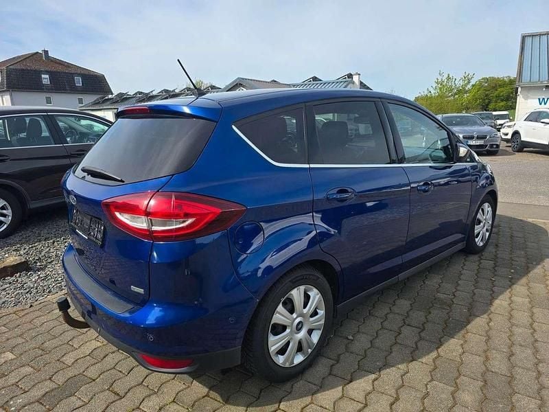 Second-hand Ford C-MAX Titanium 182 CP (133 kW) 2017 Albastru Monovolum