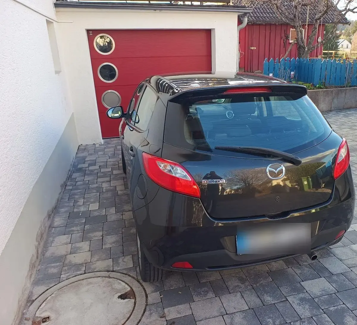 Gebraucht Mazda 2 75 PS (55 kW) 2010 Schwarz Kleinwagen