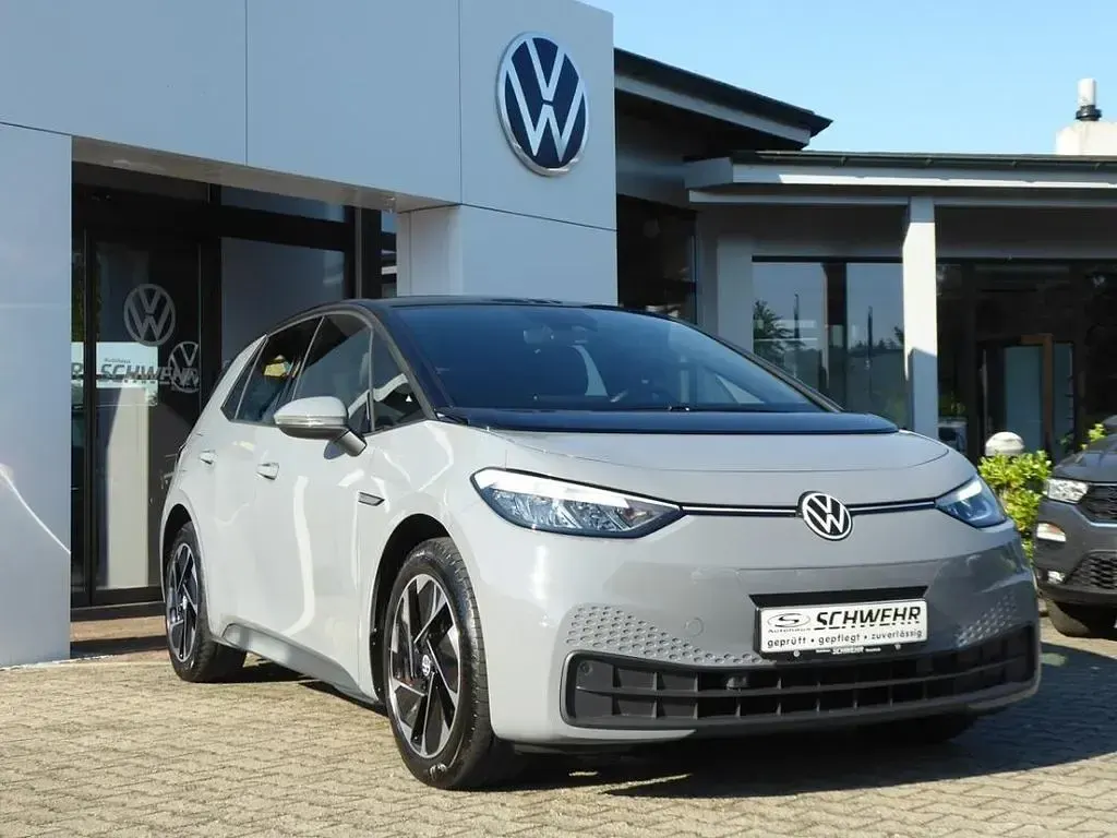 Gebraucht VW ID.3 Pro Performance 150 kW (204 PS) 2023 Grau Kleinwagen
