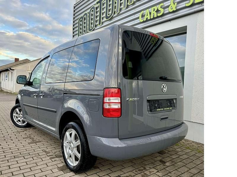 Gebraucht VW Caddy Pure 140 PS (102 kW) 2013 Grau Van / Kleinbus