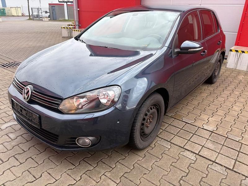 Gebraucht VW Golf VI Team 105 PS (77 kW) 2010 Grau Kleinwagen