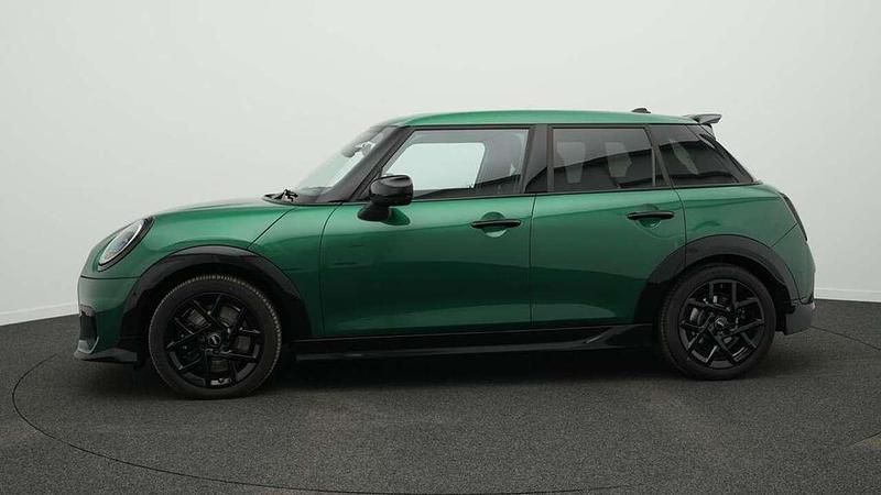 Usata Mini John Cooper Works 156 CV (114 kW) 2024 Verde Utilitaria