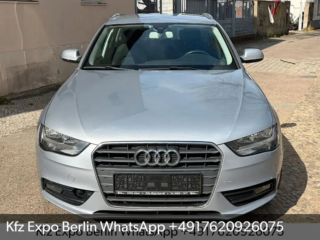 Gebraucht Audi A4 Ambiente 150 PS (110 kW) 2015 Silber Kombi