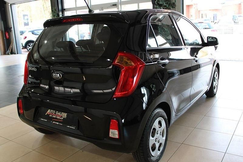 Gebraucht Kia Picanto Start 67 PS (49 kW) 2016 Galaxy black Kleinwagen