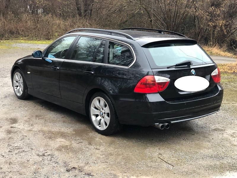 Gebraucht BMW 325 218 PS (160 kW) 2006 Schwarz Kombi