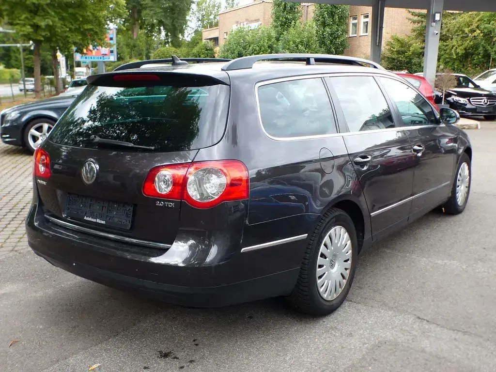 Gebraucht VW Passat Comfortline 140 PS (102 kW) 2008 Grau Kombi