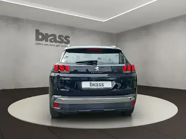 Gebraucht Peugeot 3008 Active 131 PS (96 kW) 2019 Schwarz perla nera / metallic klarlack SUV