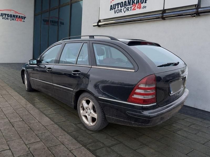 Gebraucht Mercedes C270 170 PS (125 kW) 2002 Schwarz Kombi
