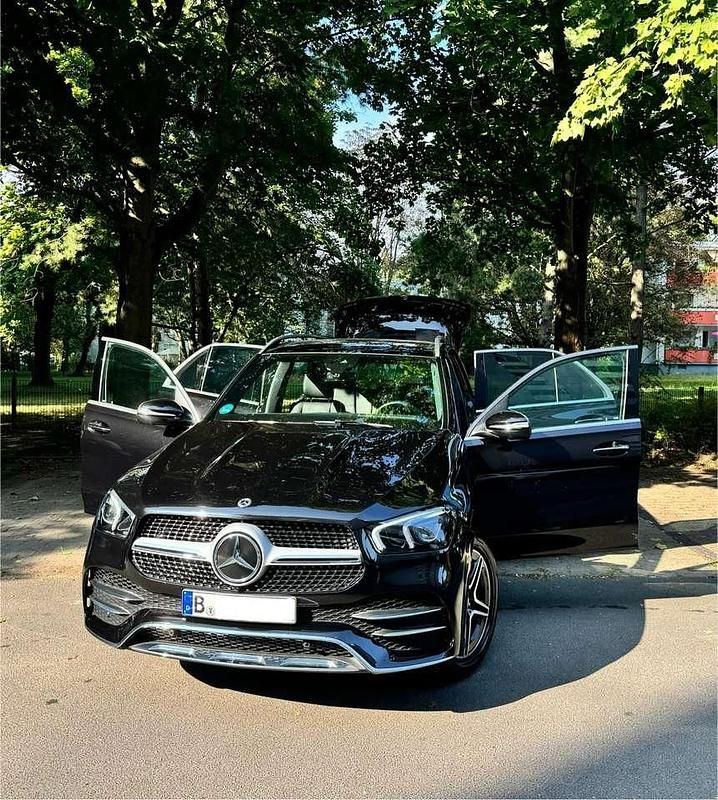 Gebraucht 2024 Mercedes GLE300 AMG line SUV | 78.500 € (Teuer) - Bild 1/4