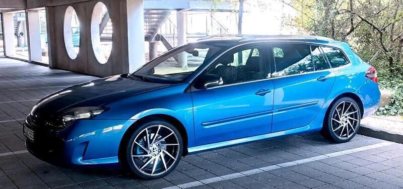 Blau Gebraucht 2010 Renault Laguna III GT Kombi | 7.900 € - Bild 1/4