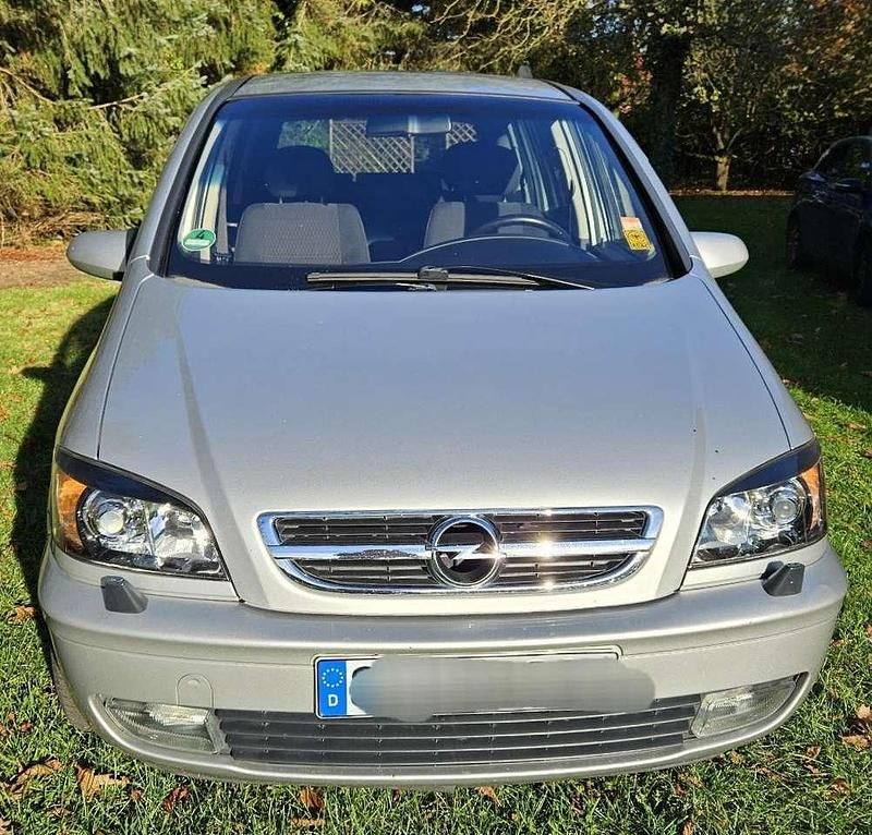 Silber Gebraucht 2004 Opel Zafira Njoy Kombi | 4.200 € (Fairer Preis) - Bild 1/4