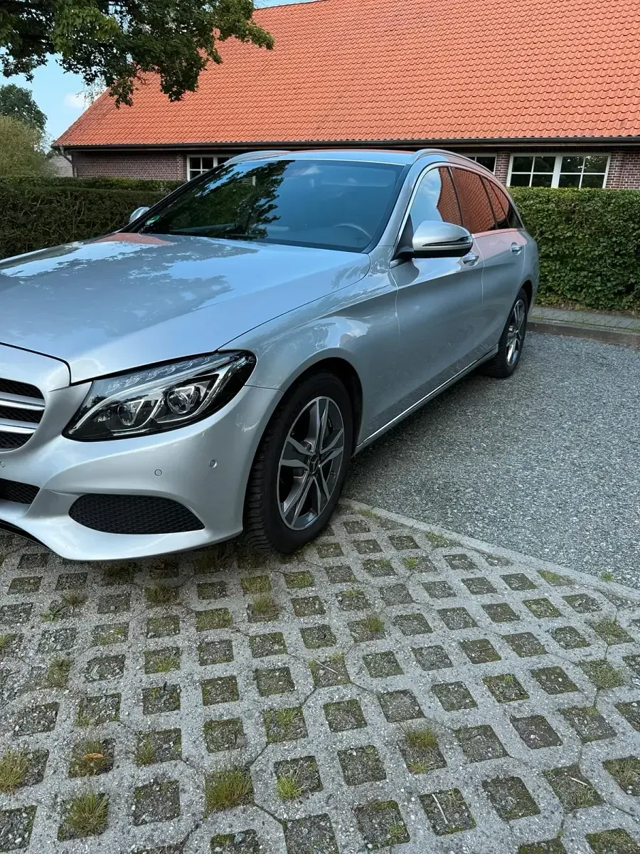 Gebraucht Mercedes C400 333 PS (244 kW) 2017 Silber Kombi