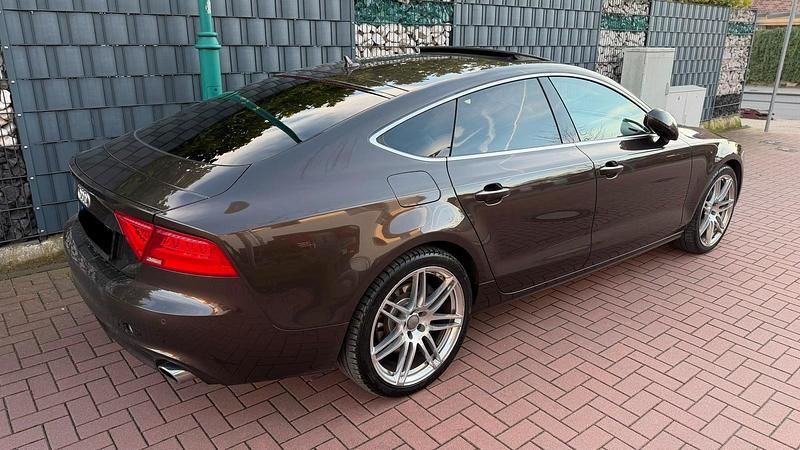Gebraucht Audi A7 245 PS (180 kW) 2011 Braun Kleinwagen