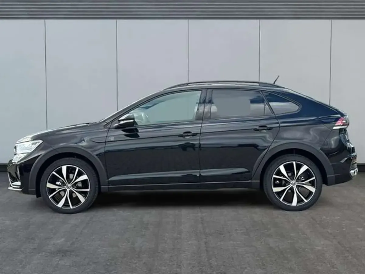 Neu VW Taigo R-line 150 PS (110 kW) 2026 Deep black perleffekt/schwarz SUV