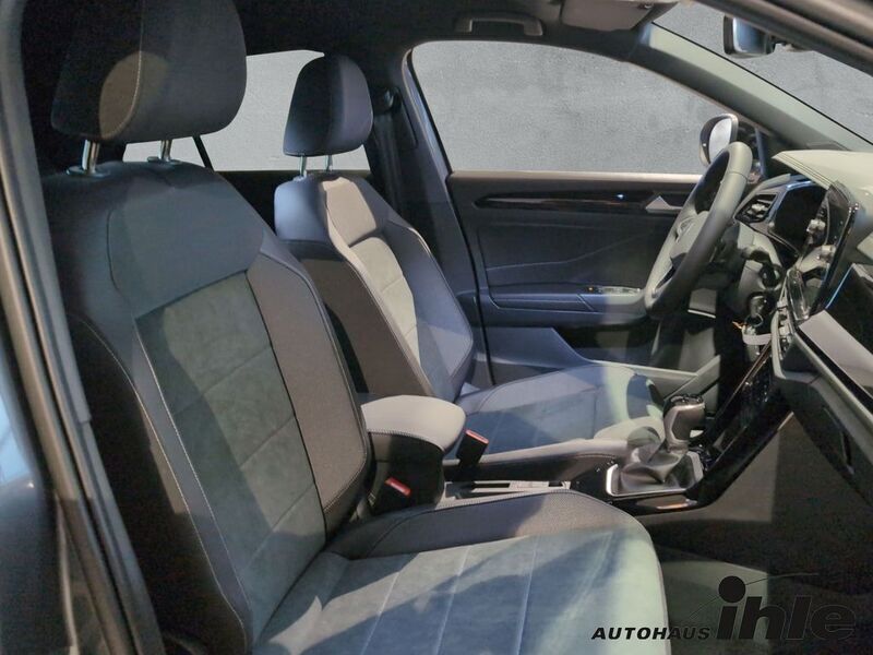 Gebraucht VW T-Roc Style 150 PS (110 kW) 2024 Grau SUV