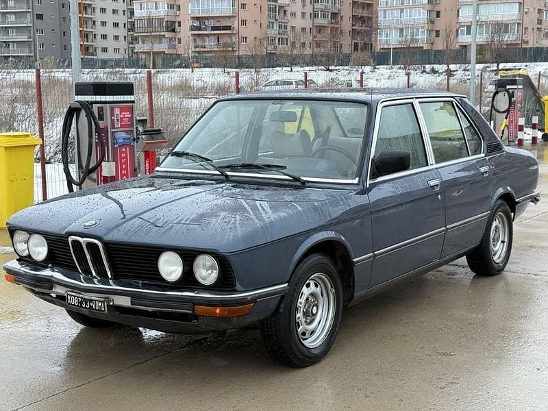 Gebraucht BMW 518 90 PS (66 kW) 1980 Grau Limousine