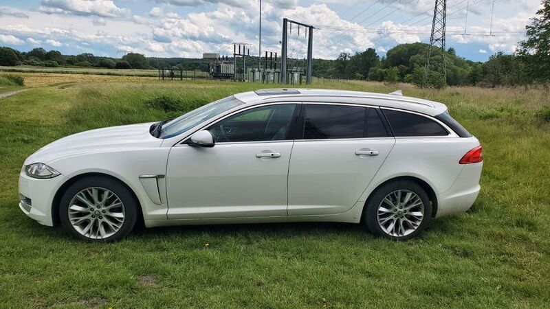 Weiß Gebraucht 2013 Jaguar XF Sportbrake Kombi | 9.200 € (Superpreis) - Bild 1/4
