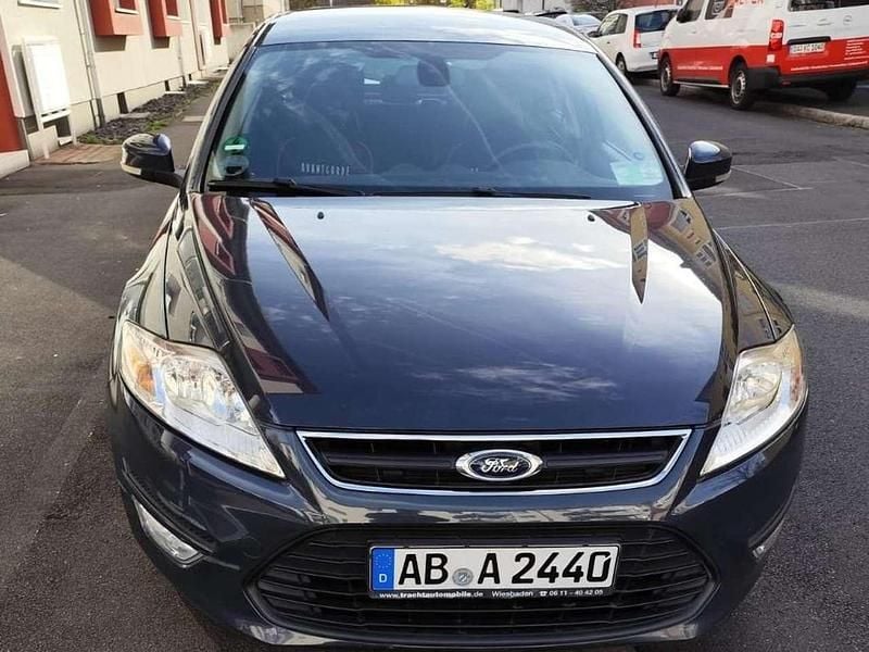 Blau Gebraucht 2011 Ford Mondeo Trend Limousine | 2.999 € (Superpreis) - Bild 1/4