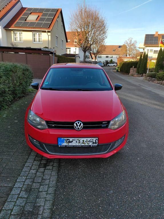 Gebraucht VW Polo Trendline 69 PS (50 kW) 2011 Rot Kleinwagen